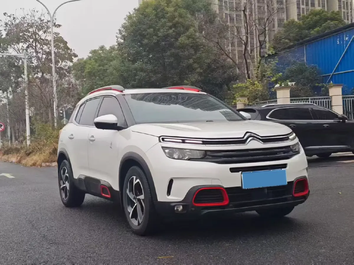 2018 Citroen C5 Aircross 1.6T 167HP L4 6AT,autocango,china used car exporter,china ev exporter,chinese used car exporter,chinese used ev exporter