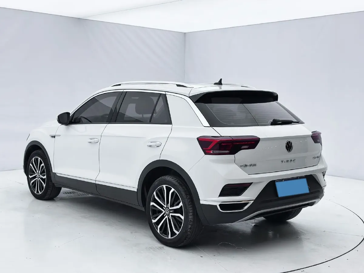 2022 Volkswagen T-Roc 1.4T 150HP L4 7DCT,autocango,china used car exporter,china ev exporter,chinese used car exporter,chinese used ev exporter