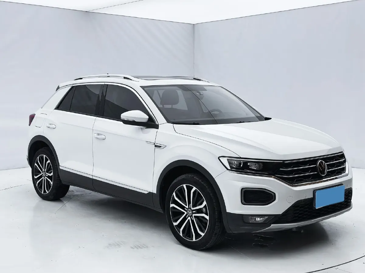 2022 Volkswagen T-Roc 1.4T 150HP L4 7DCT,autocango,china used car exporter,china ev exporter,chinese used car exporter,chinese used ev exporter