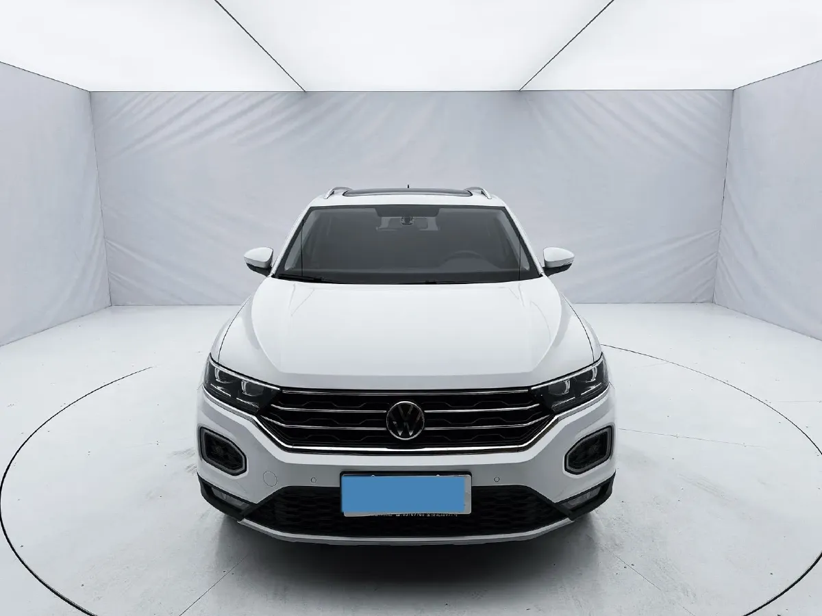 2022 Volkswagen T-Roc 1.4T 150HP L4 7DCT,autocango,china used car exporter,china ev exporter,chinese used car exporter,chinese used ev exporter