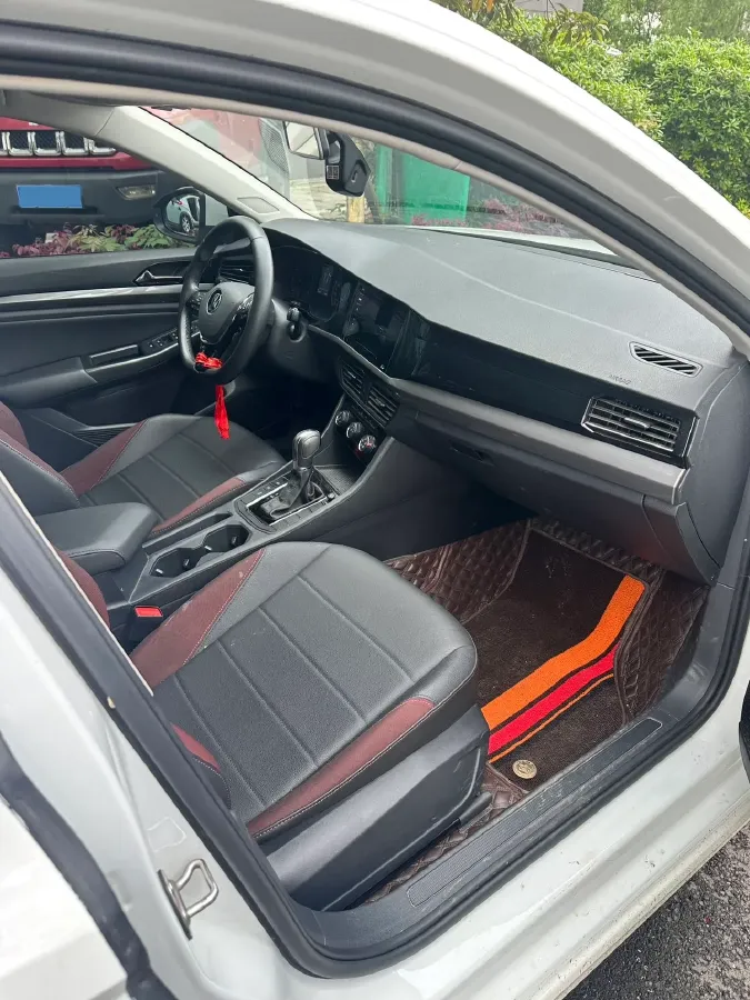 2021 Volkswagen Bora 1.5L 113HP L4 6AT,autocango,china used car exporter,china ev exporter,chinese used car exporter,chinese used ev exporter