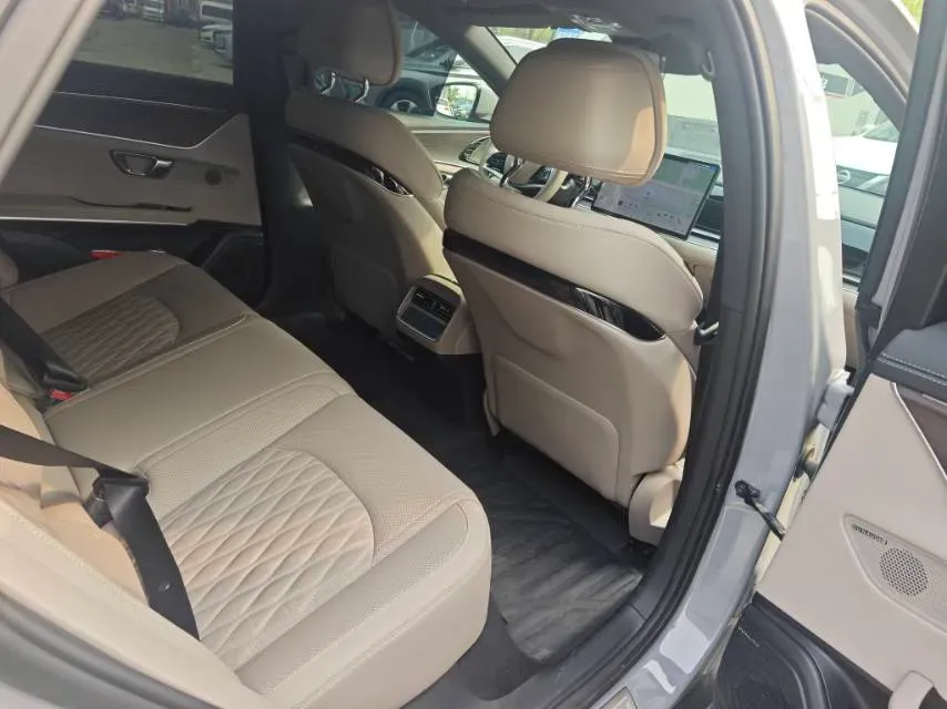 2025 BYD Han 1.5T 156HP L4 E-CVT PHEV,autocango,china used car exporter,china ev exporter,chinese used car exporter,chinese used ev exporter