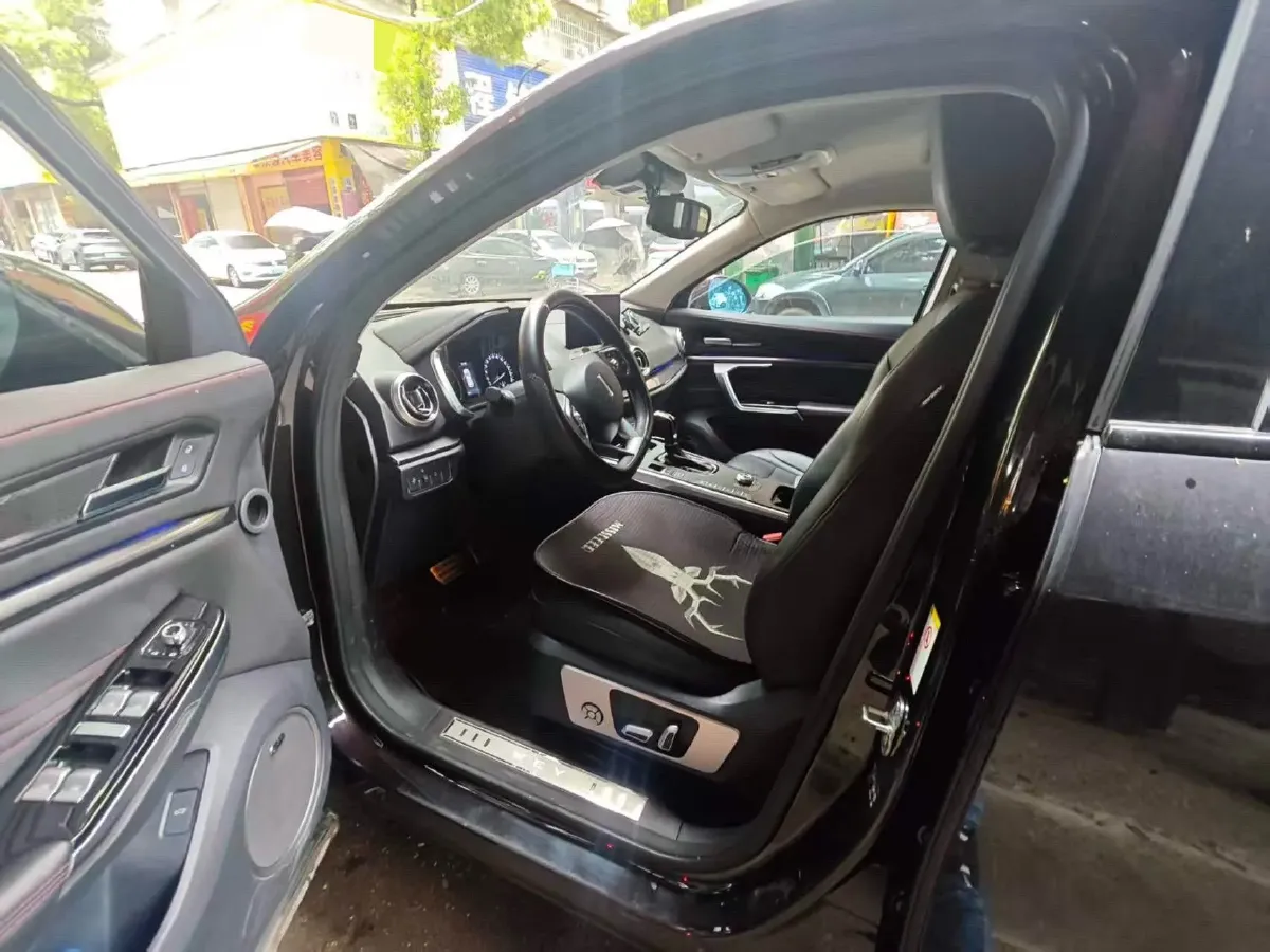 2017 WEY VV5 2.0T 197HP L4 7DCT,autocango,china used car exporter,china ev exporter,chinese used car exporter,chinese used ev exporter