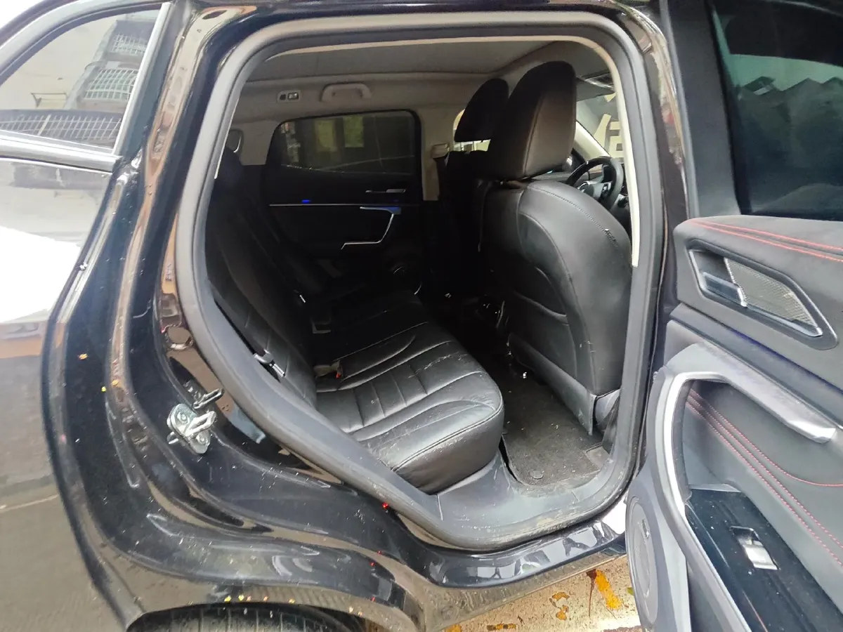 2017 WEY VV5 2.0T 197HP L4 7DCT,autocango,china used car exporter,china ev exporter,chinese used car exporter,chinese used ev exporter