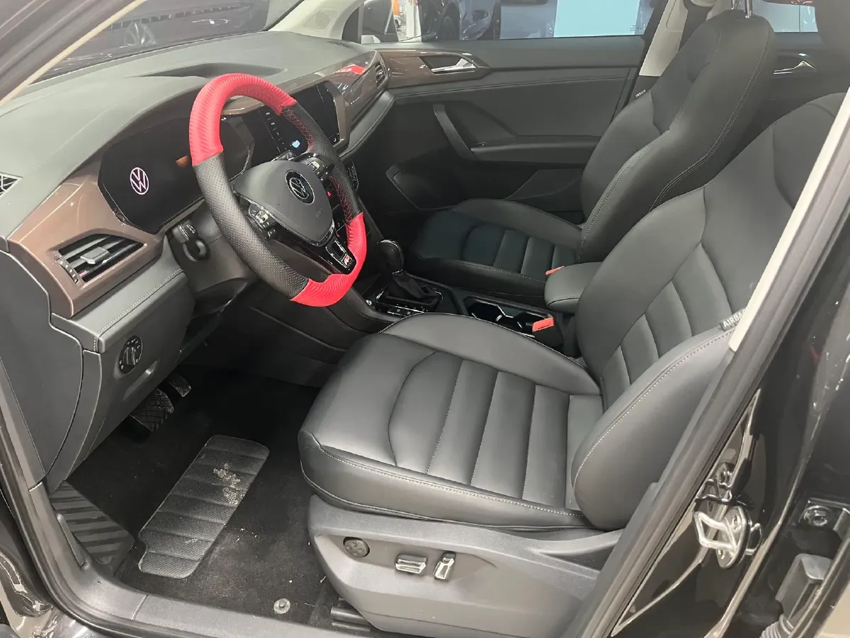 2022 Ford Transit 2.0T 202HP L4 6AT,autocango,china used car exporter,china ev exporter,chinese used car exporter,chinese used ev exporter