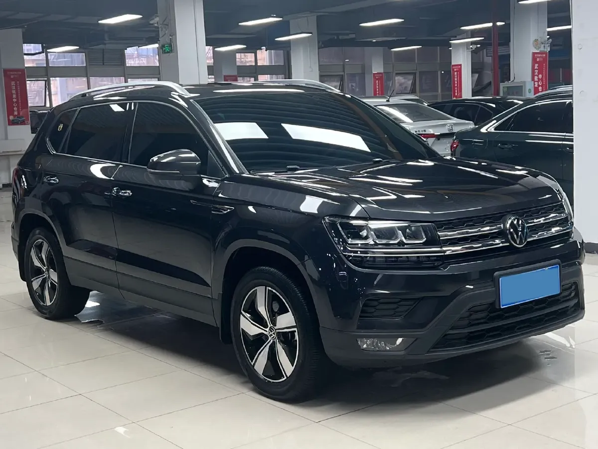 2022 Ford Transit 2.0T 202HP L4 6AT,autocango,china used car exporter,china ev exporter,chinese used car exporter,chinese used ev exporter