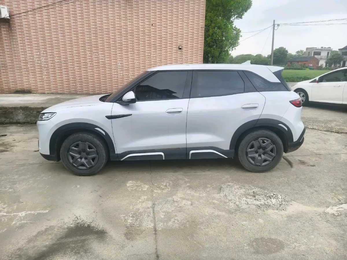 2024 BYD YuanUP BEV 45.12KWH,autocango,china used car exporter,china ev exporter,chinese used car exporter,chinese used ev exporter