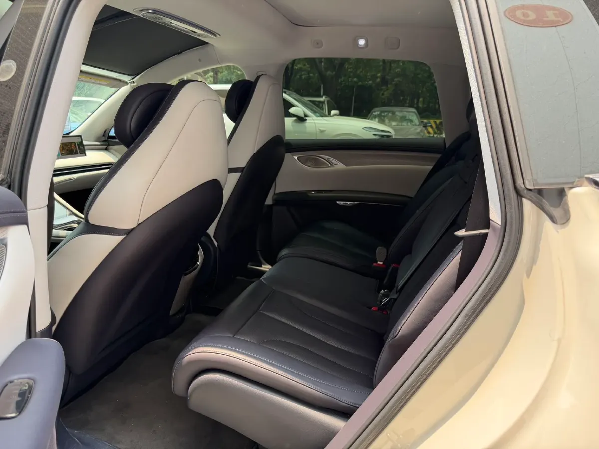 2023 IM LS7 BEV 90KWH,autocango,china used car exporter,china ev exporter,chinese used car exporter,chinese used ev exporter