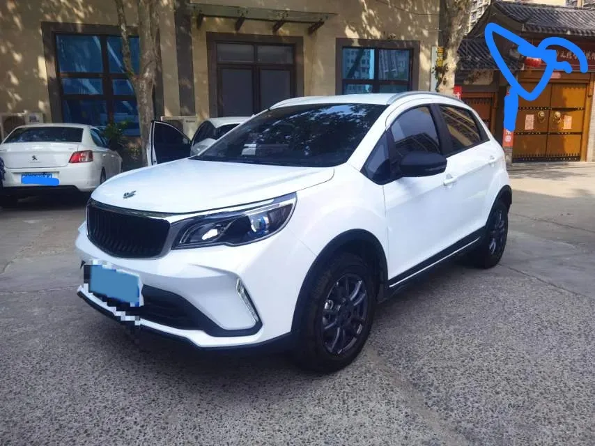2022 Livan X3 PRO 1.5L 113HP L4 5MT,autocango,china used car exporter,china ev exporter,chinese used car exporter,chinese used ev exporter