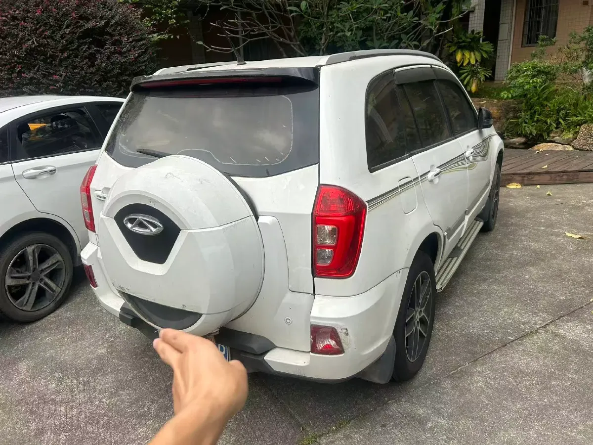 2018 Chery Tiggo 3 1.6L 126HP L4 5MT,autocango,china used car exporter,china ev exporter,chinese used car exporter,chinese used ev exporter