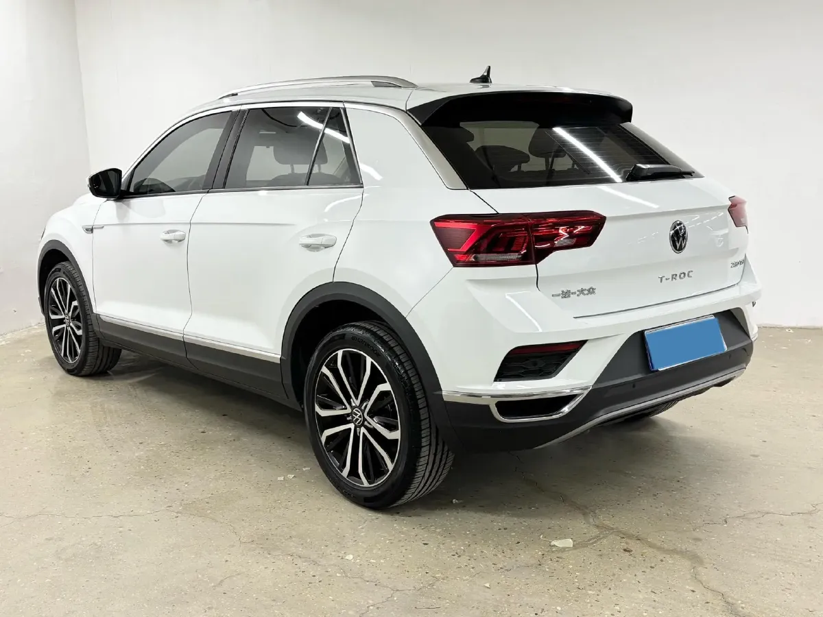 2021 Volkswagen T-Roc 1.4T 150HP L4 7DCT,autocango,china used car exporter,china ev exporter,chinese used car exporter,chinese used ev exporter