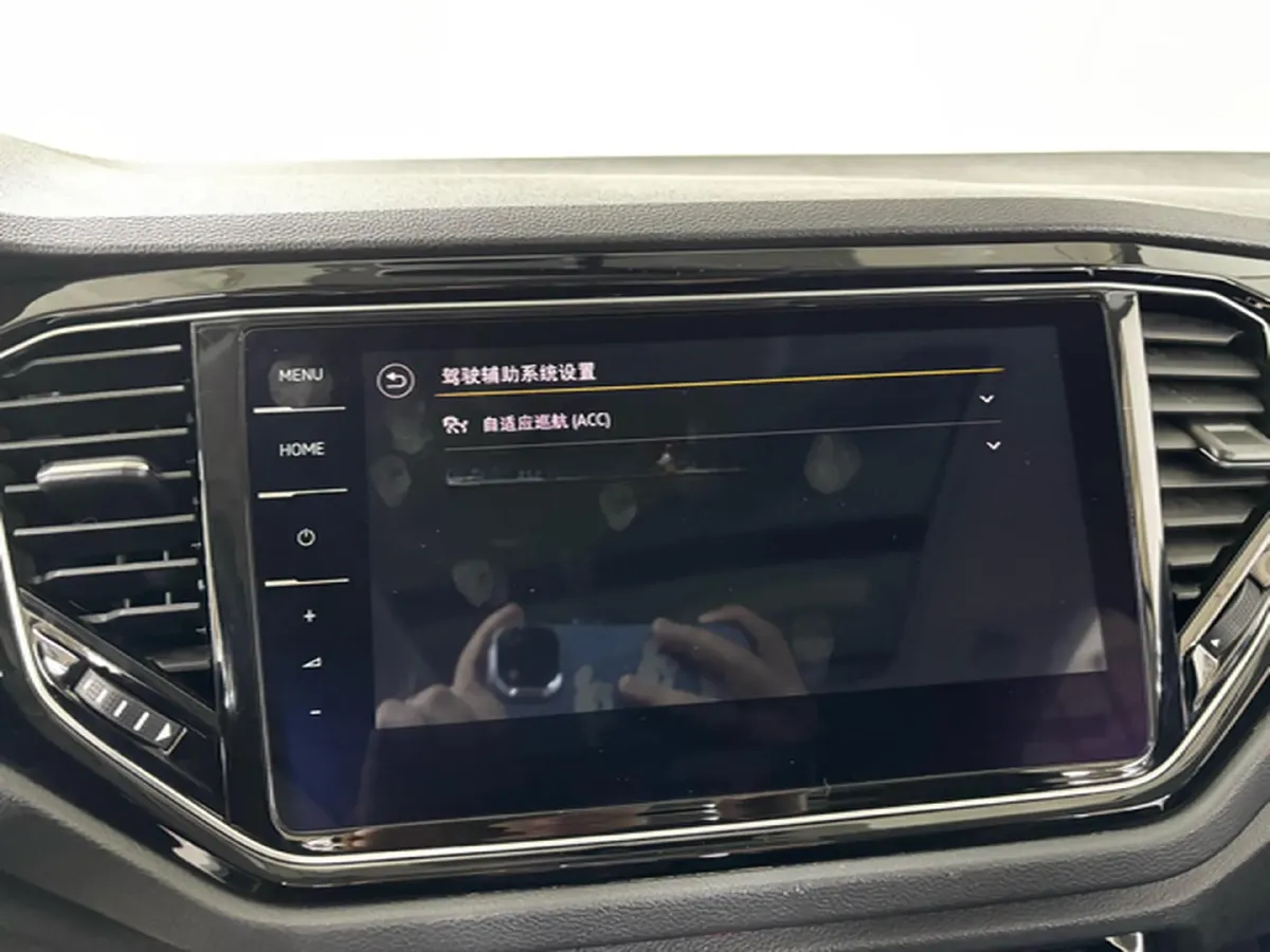 2021 Volkswagen T-Roc 1.4T 150HP L4 7DCT,autocango,china used car exporter,china ev exporter,chinese used car exporter,chinese used ev exporter