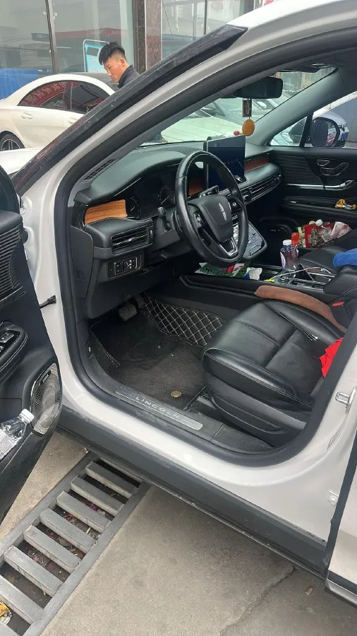 2020 Lincoln Corsair 2.0T 245HP L4 8AT,autocango,china used car exporter,china ev exporter,chinese used car exporter,chinese used ev exporter