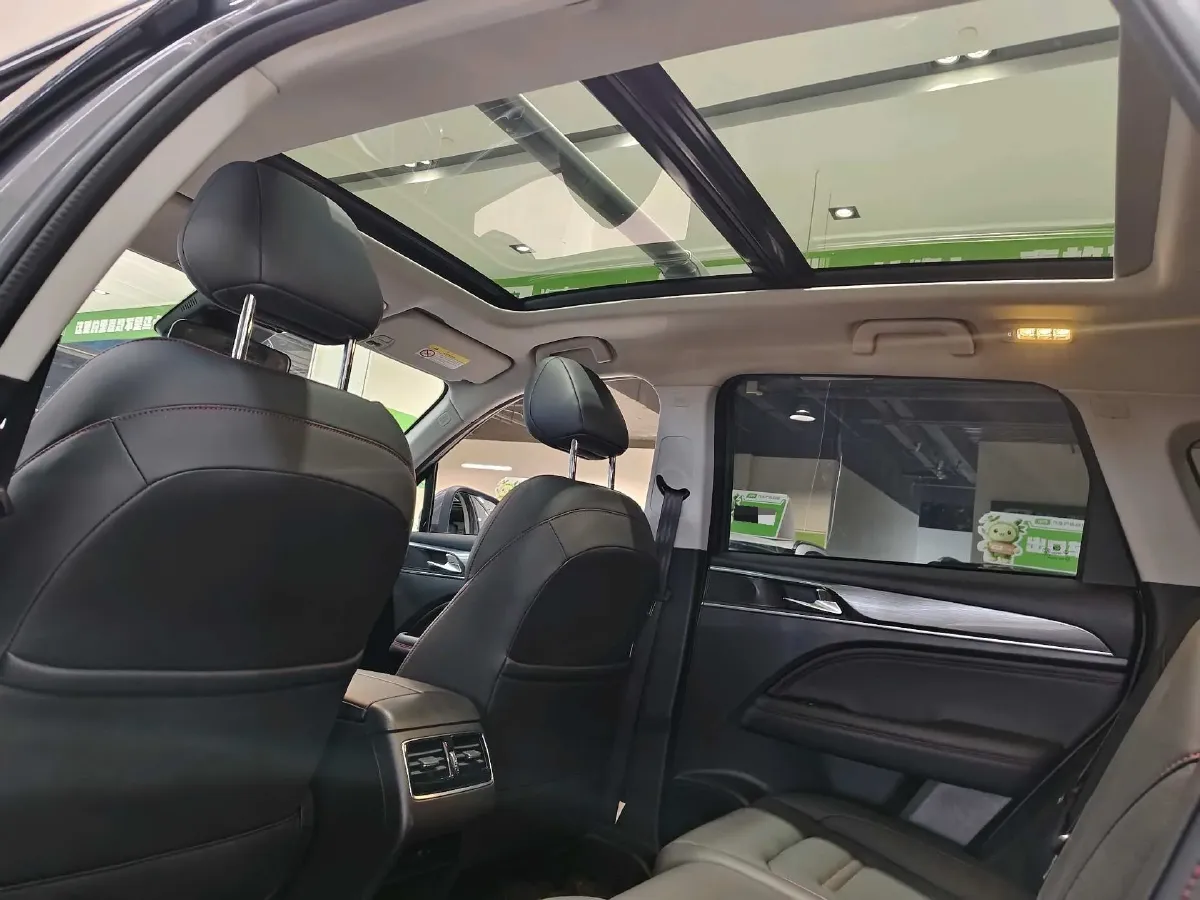 2021 GAC Trumpchi GS4 Plus 1.5T 169HP L4 6AT,autocango,china used car exporter,china ev exporter,chinese used car exporter,chinese used ev exporter