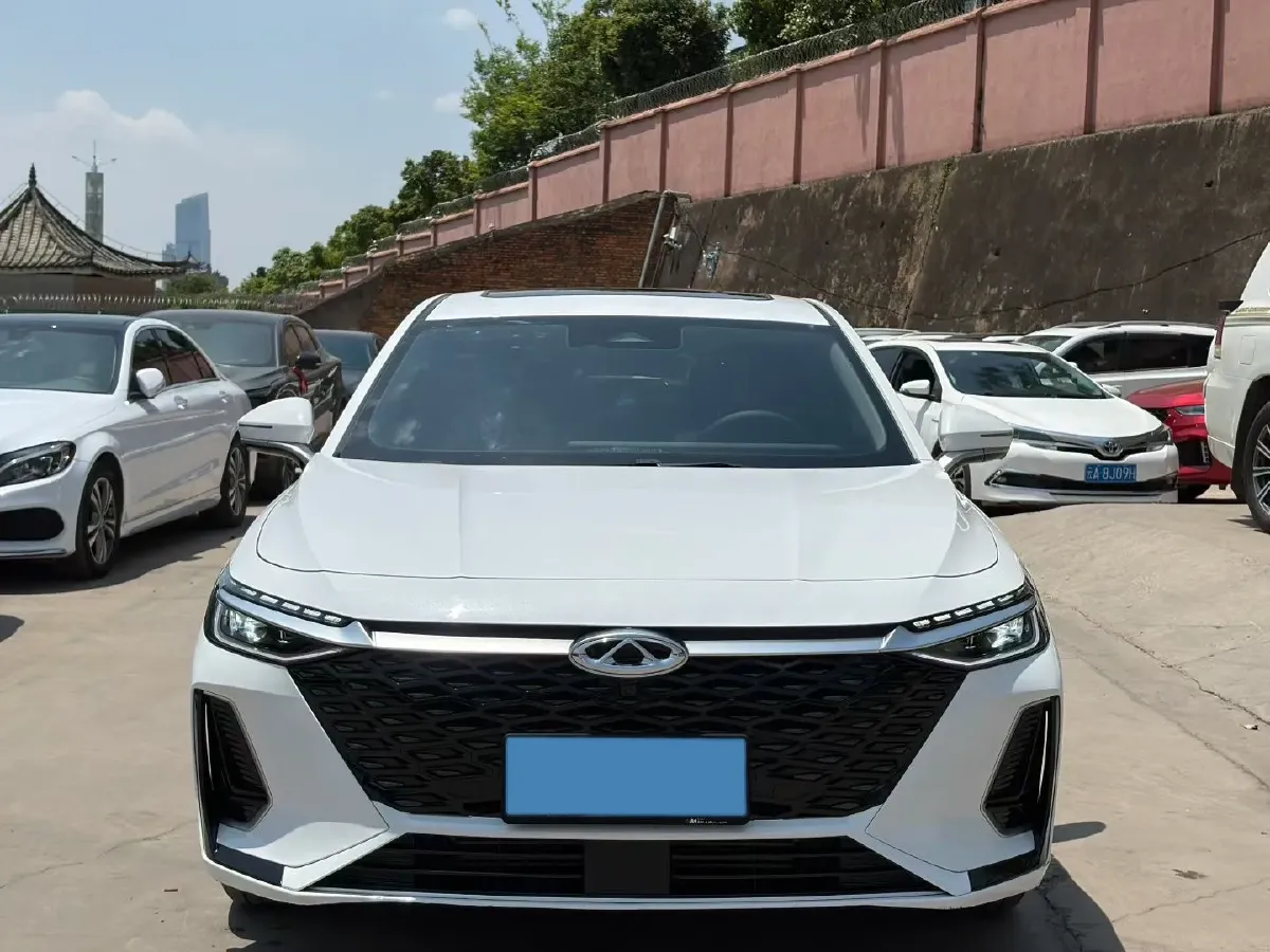 2022 Chery Arrizo 8 1.6T 197HP L4 7DCT,autocango,china used car exporter,china ev exporter,chinese used car exporter,chinese used ev exporter