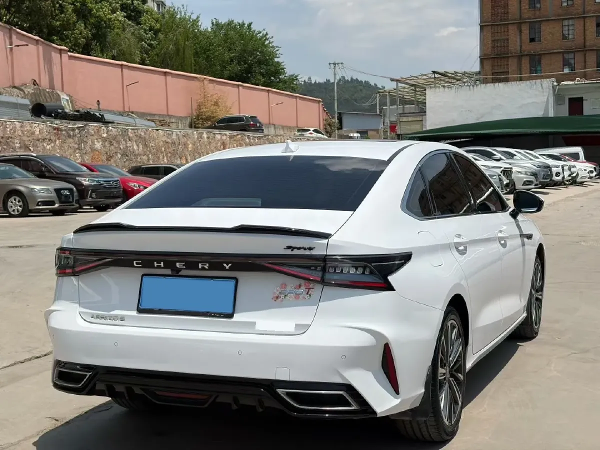 2022 Chery Arrizo 8 1.6T 197HP L4 7DCT,autocango,china used car exporter,china ev exporter,chinese used car exporter,chinese used ev exporter