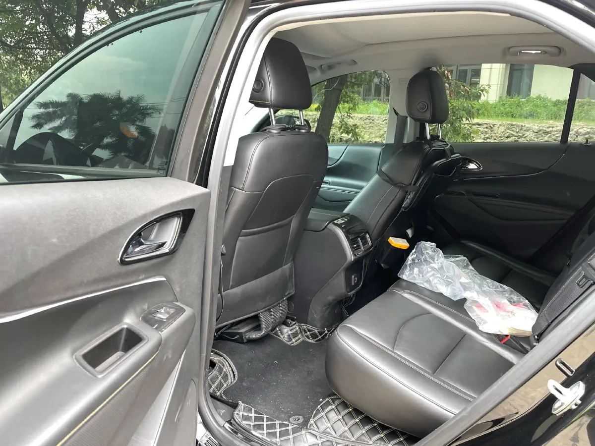 2019 Chevrolet Equinox 1.5T 169HP L4 6AT,autocango,china used car exporter,china ev exporter,chinese used car exporter,chinese used ev exporter