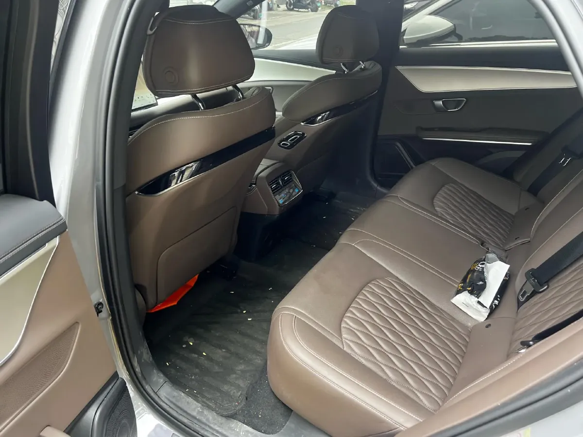 2025 BYD Han 1.5T 156HP L4 E-CVT PHEV,autocango,china used car exporter,china ev exporter,chinese used car exporter,chinese used ev exporter