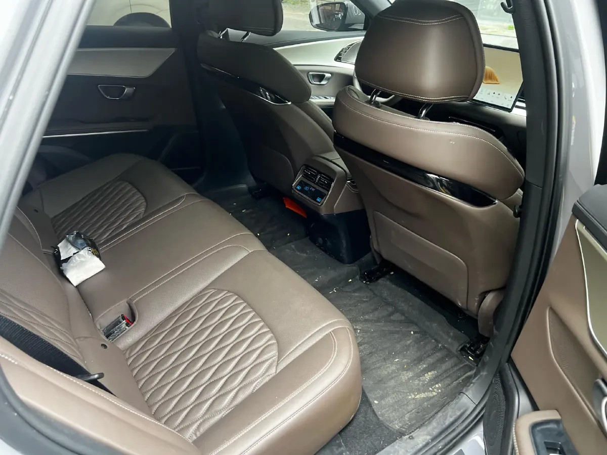 2025 BYD Han 1.5T 156HP L4 E-CVT PHEV,autocango,china used car exporter,china ev exporter,chinese used car exporter,chinese used ev exporter