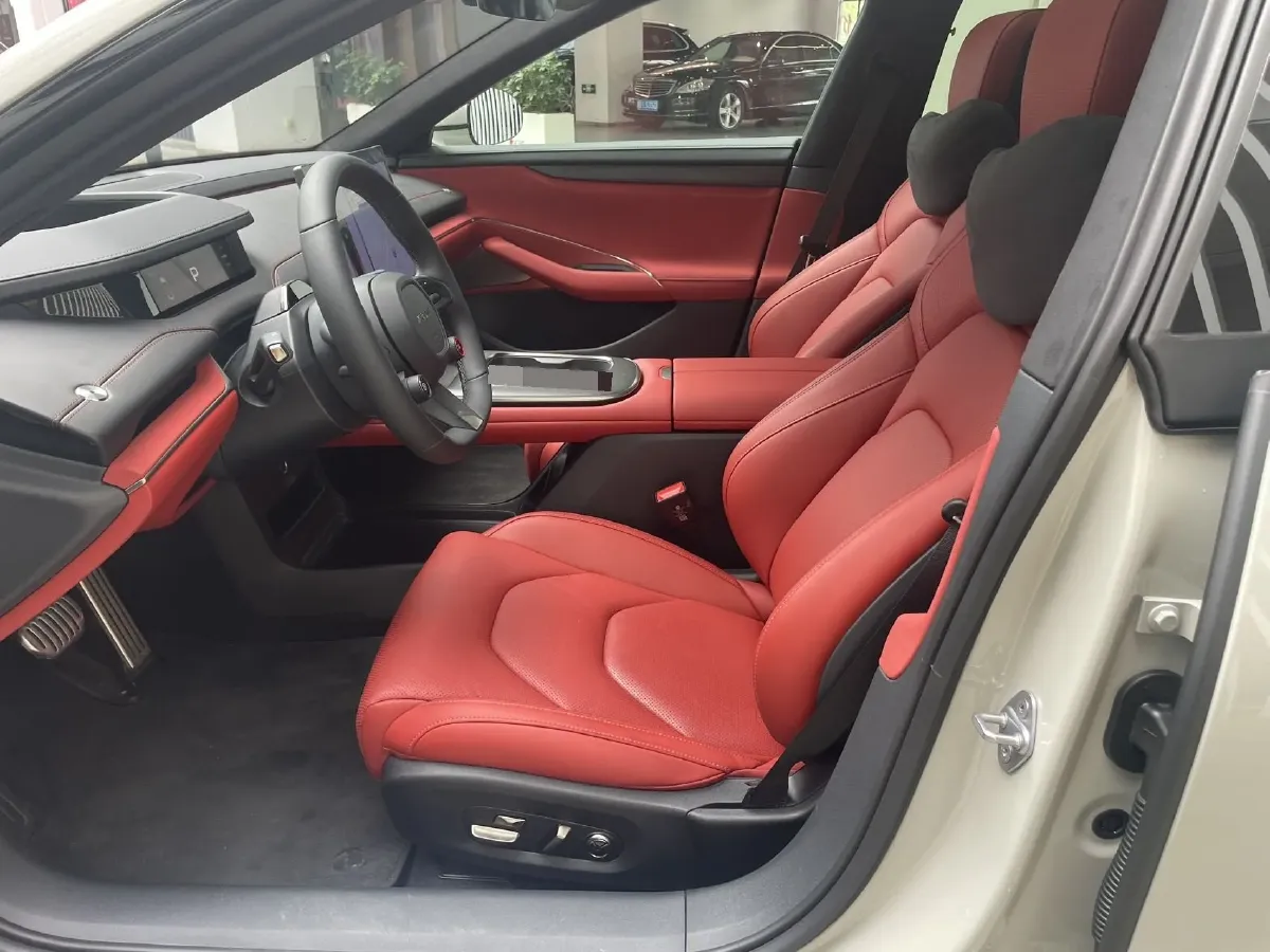 2024 MI SU7 BEV 101KWH,autocango,china used car exporter,china ev exporter,chinese used car exporter,chinese used ev exporter