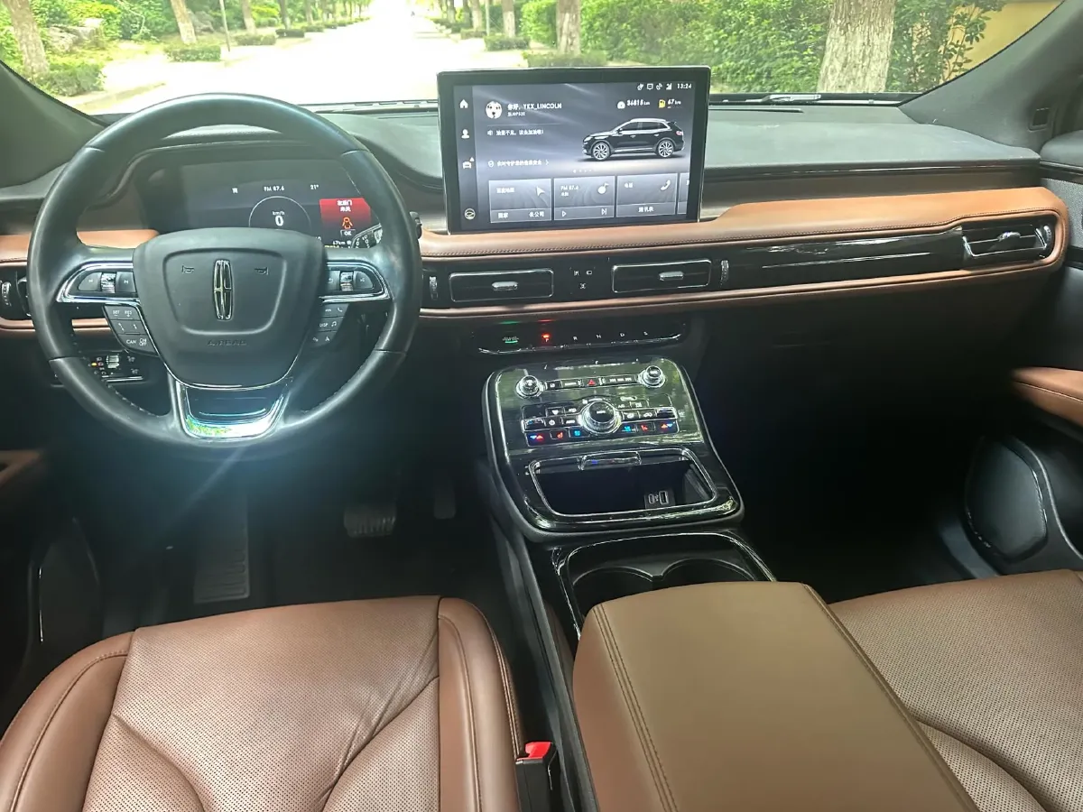 2021 Lincoln Nautilus 2.0T 245HP L4 8AT,autocango,china used car exporter,china ev exporter,chinese used car exporter,chinese used ev exporter