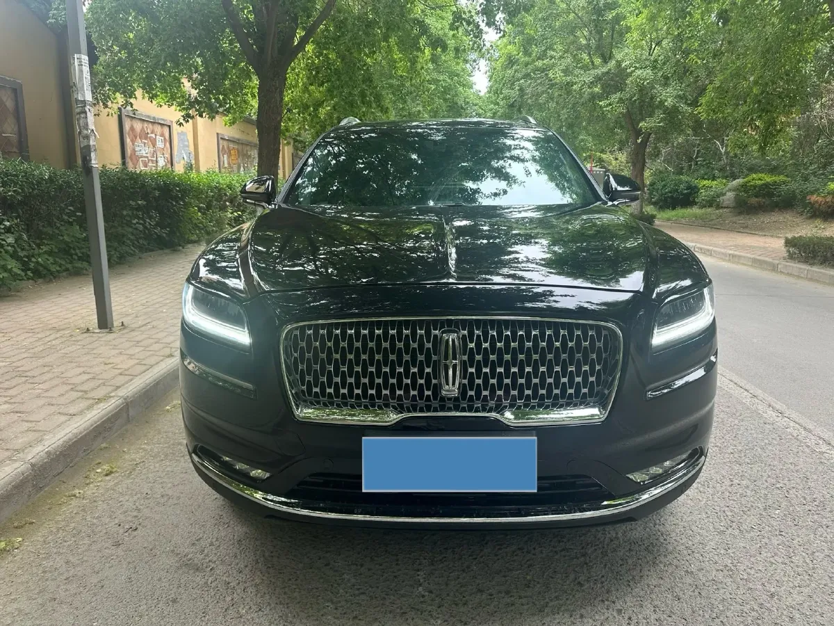 2021 Lincoln Nautilus 2.0T 245HP L4 8AT,autocango,china used car exporter,china ev exporter,chinese used car exporter,chinese used ev exporter