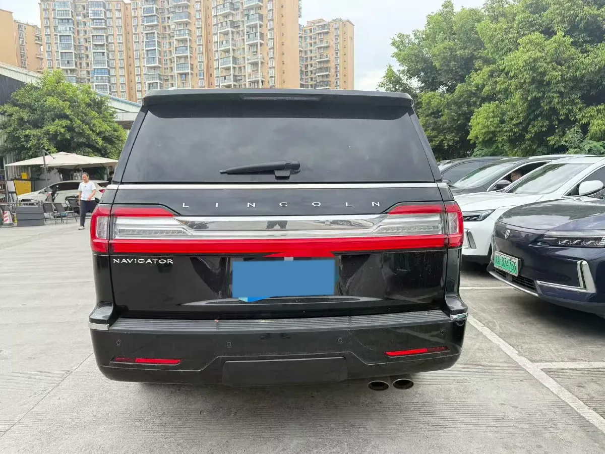 2018 Lincoln Navigator 3.5T 415HP V6 10AT,autocango,china used car exporter,china ev exporter,chinese used car exporter,chinese used ev exporter