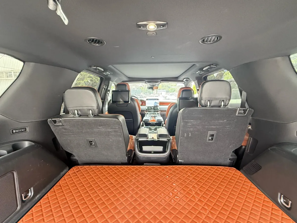 2018 Lincoln Navigator 3.5T 415HP V6 10AT,autocango,china used car exporter,china ev exporter,chinese used car exporter,chinese used ev exporter