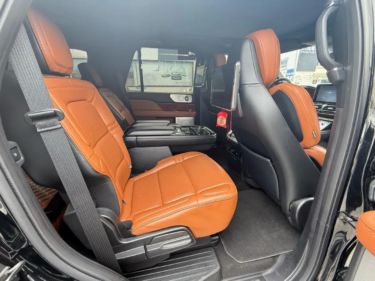 2018 Lincoln Navigator 3.5T 415HP V6 10AT,autocango,china used car exporter,china ev exporter,chinese used car exporter,chinese used ev exporter