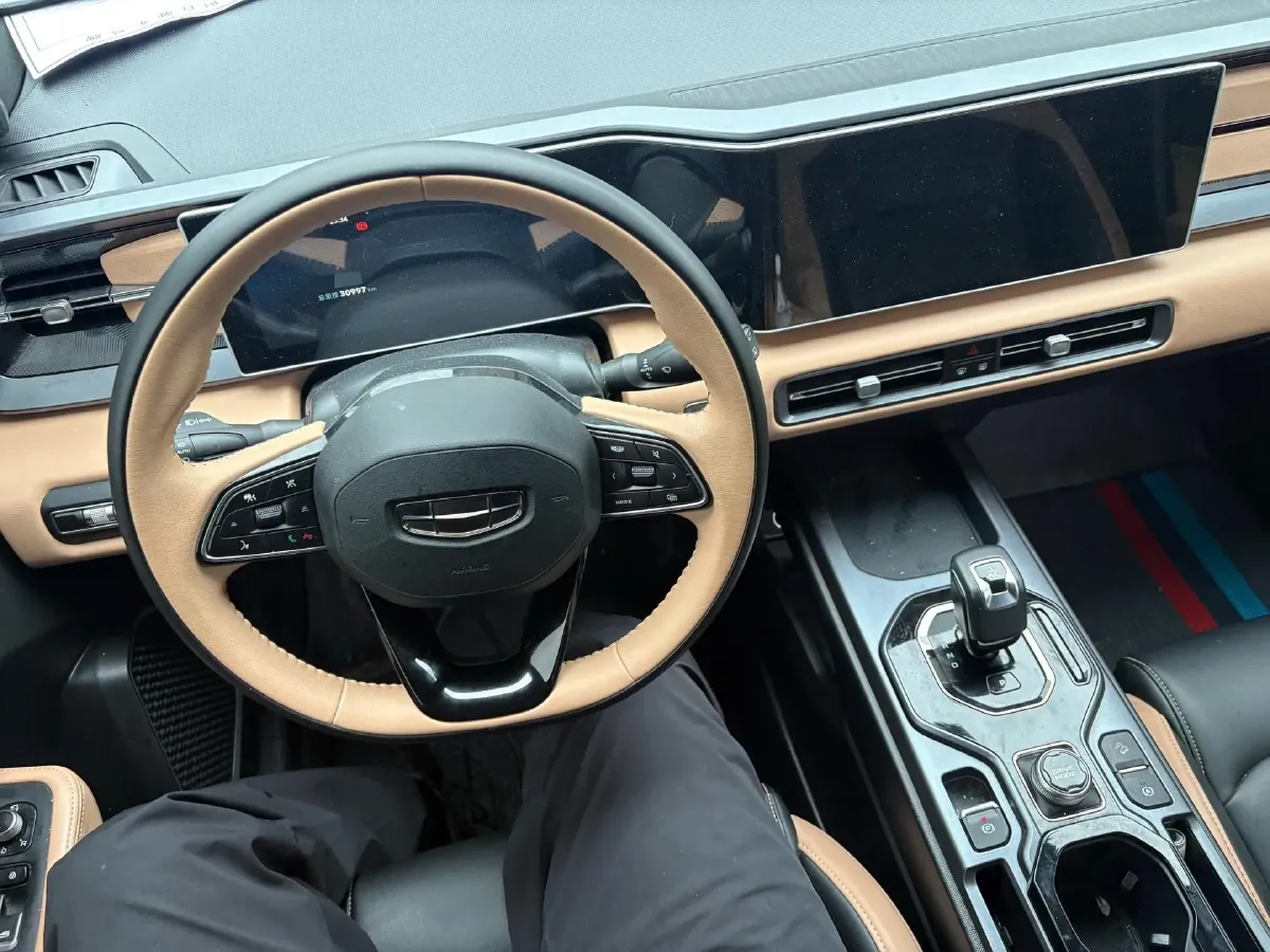 2023 Geely ICON 1.5T 181HP L4 7DCT,autocango,china used car exporter,china ev exporter,chinese used car exporter,chinese used ev exporter