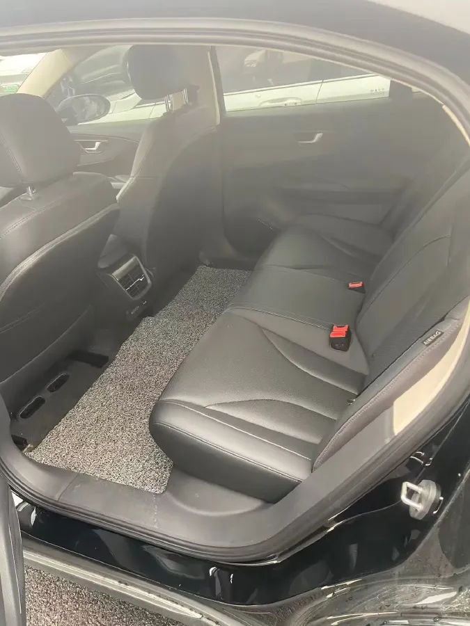 2024 HongQi E-QM5 BEV 60KWH,autocango,china used car exporter,china ev exporter,chinese used car exporter,chinese used ev exporter