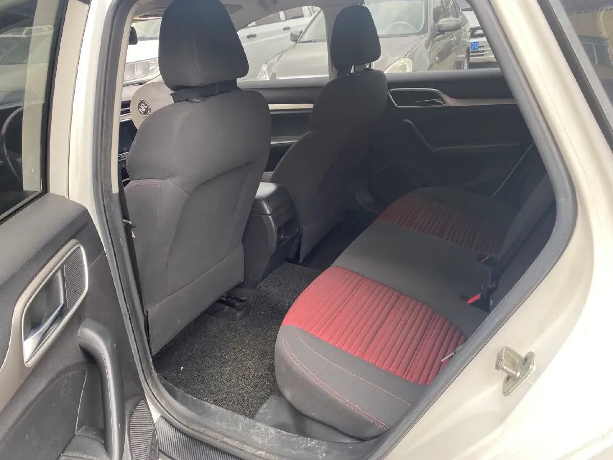 2018 MG MG6 1.5T 169HP L4 7DCT,autocango,china used car exporter,china ev exporter,chinese used car exporter,chinese used ev exporter