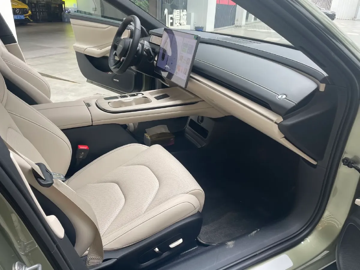 2024 MI SU7 BEV 73.6KWH,autocango,china used car exporter,china ev exporter,chinese used car exporter,chinese used ev exporter