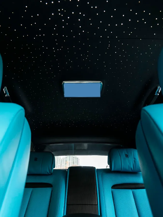 2018 Rolls-Royce Cullinan 6.7T 571HP V12 8AT,autocango,china used car exporter,china ev exporter,chinese used car exporter,chinese used ev exporter