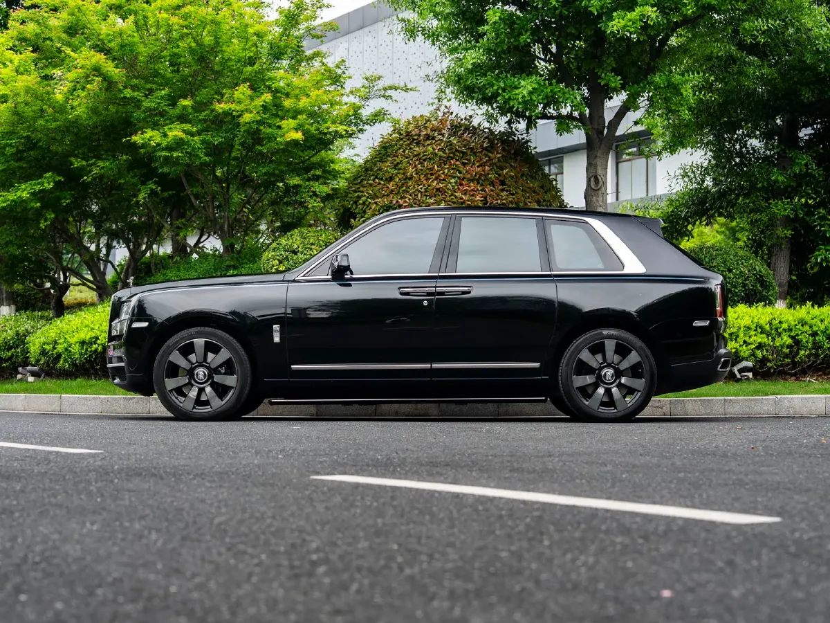 2018 Rolls-Royce Cullinan 6.7T 571HP V12 8AT,autocango,china used car exporter,china ev exporter,chinese used car exporter,chinese used ev exporter