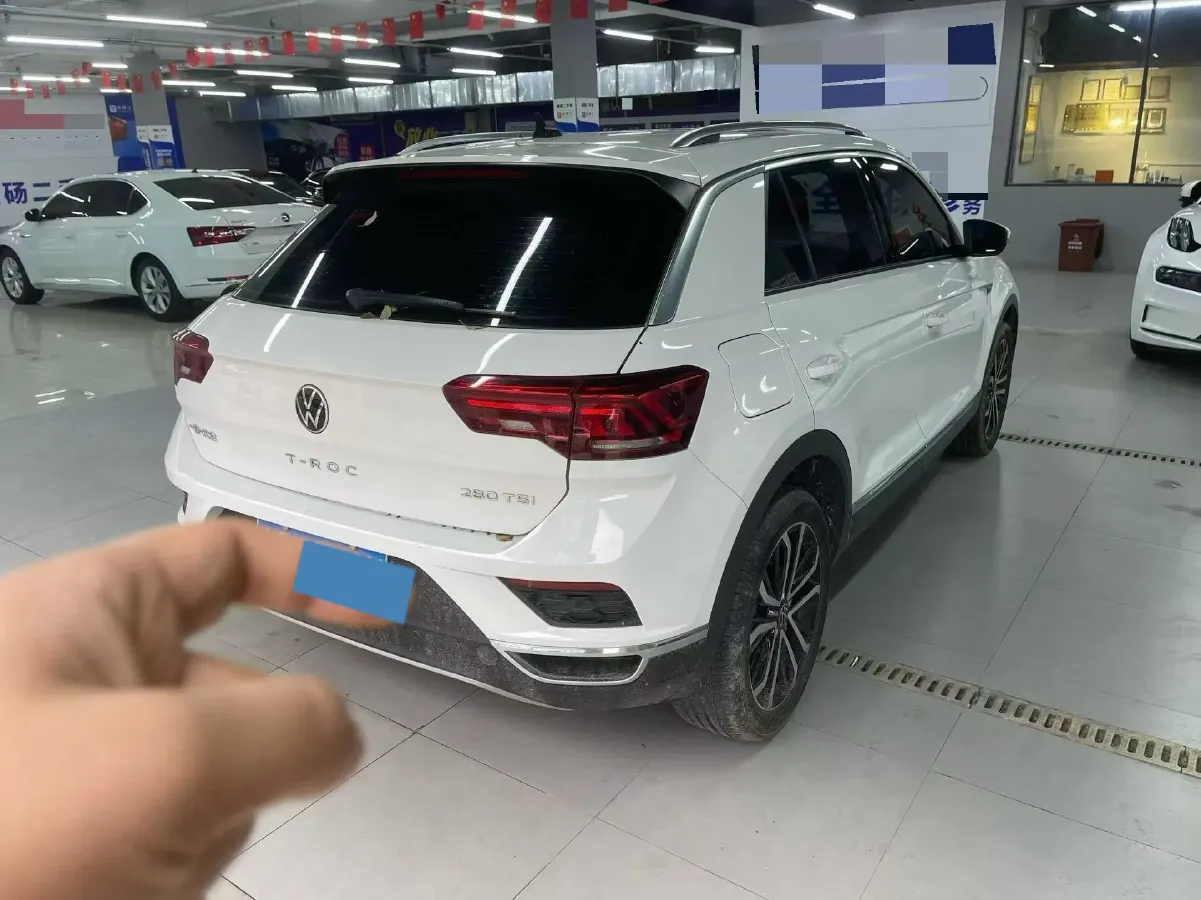 2021 Volkswagen T-Roc 1.4T 150HP L4 7DCT,autocango,china used car exporter,china ev exporter,chinese used car exporter,chinese used ev exporter