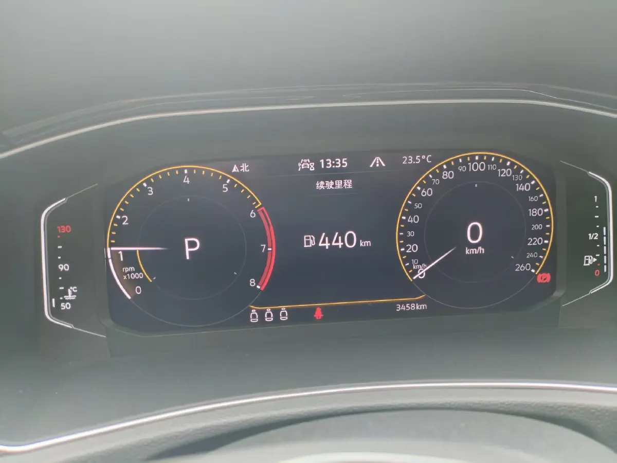 2021 Volkswagen T-Roc 1.4T 150HP L4 7DCT,autocango,china used car exporter,china ev exporter,chinese used car exporter,chinese used ev exporter