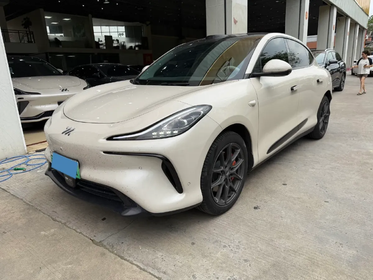 2023 IM LS6 BEV 100KWH,autocango,china used car exporter,china ev exporter,chinese used car exporter,chinese used ev exporter