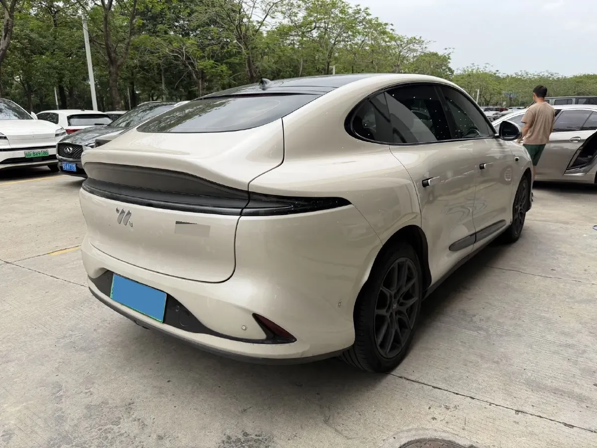 2023 IM LS6 BEV 100KWH,autocango,china used car exporter,china ev exporter,chinese used car exporter,chinese used ev exporter