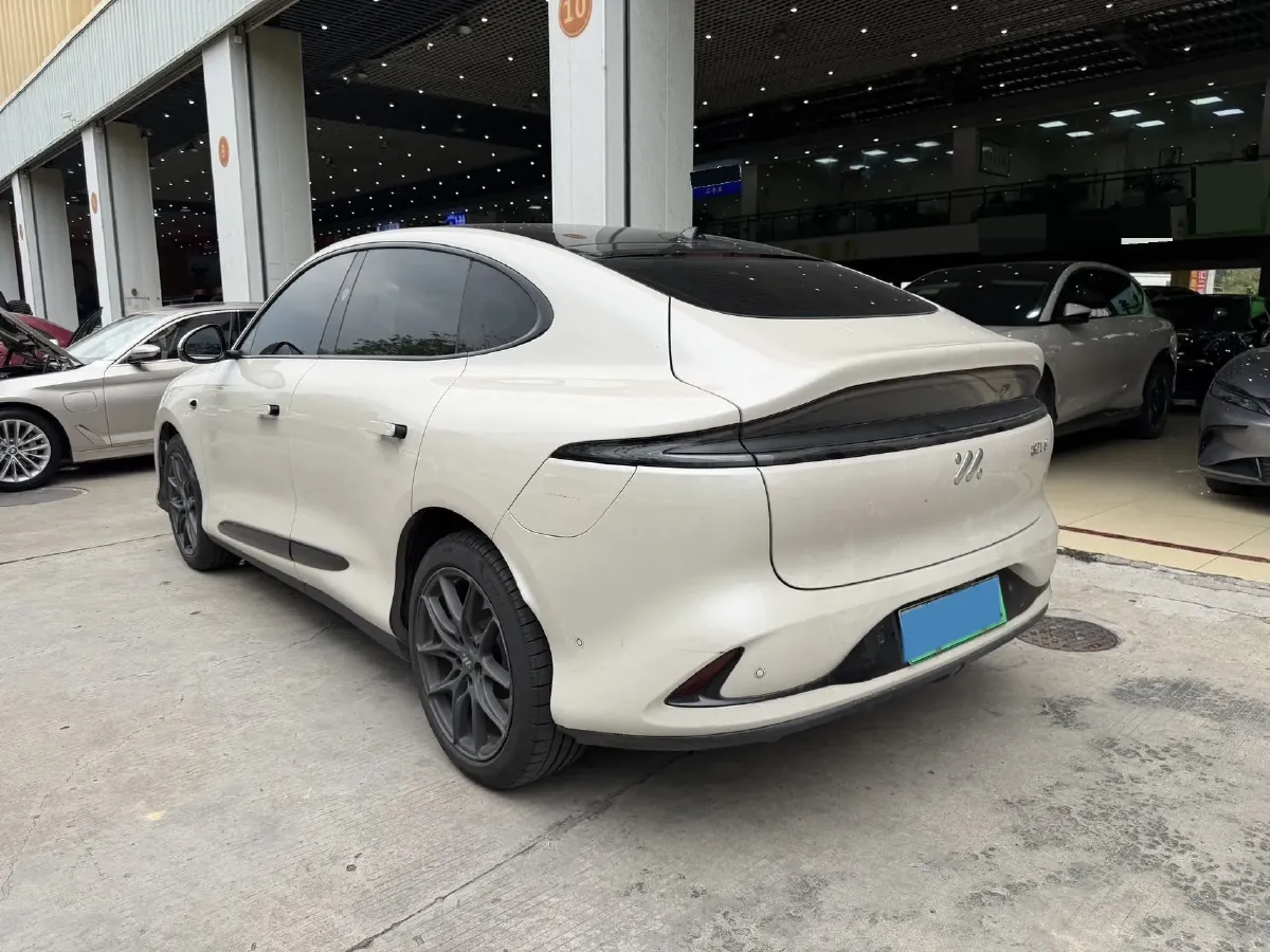 2023 IM LS6 BEV 100KWH,autocango,china used car exporter,china ev exporter,chinese used car exporter,chinese used ev exporter