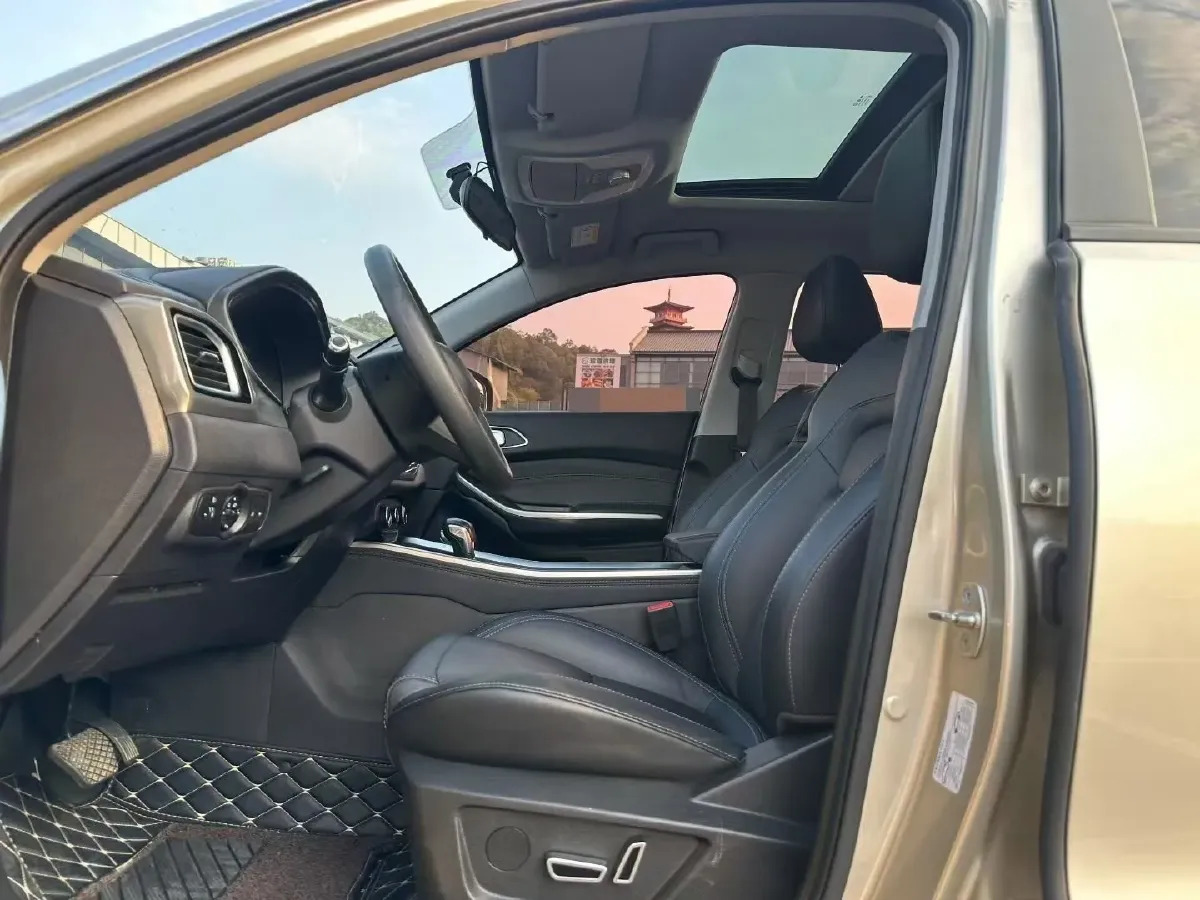 2018 Chery Tiggo 8 1.5T 147HP L4 6DCT,autocango,china used car exporter,china ev exporter,chinese used car exporter,chinese used ev exporter