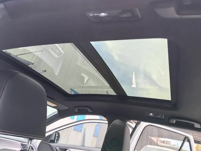 2023 Volkswagen T-Roc 1.5T 160HP L4 7DCT,autocango,china used car exporter,china ev exporter,chinese used car exporter,chinese used ev exporter