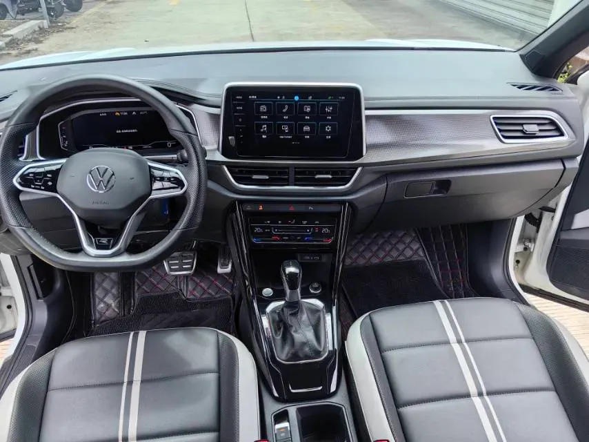 2023 Volkswagen T-Roc 1.5T 160HP L4 7DCT,autocango,china used car exporter,china ev exporter,chinese used car exporter,chinese used ev exporter