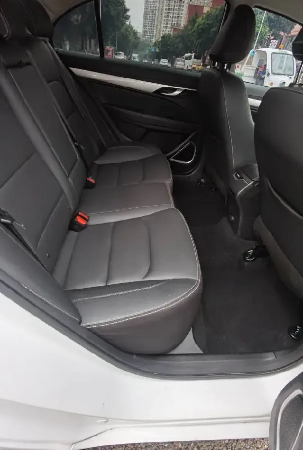 2020 Geely Emgrand 1.5L 109HP L4 CVT,autocango,china used car exporter,china ev exporter,chinese used car exporter,chinese used ev exporter