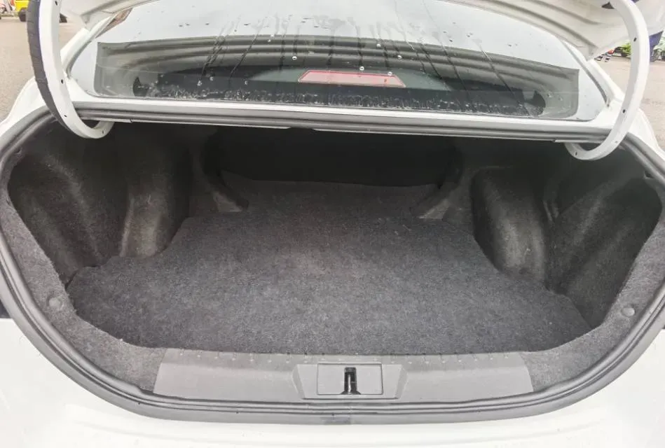 2020 Geely Emgrand 1.5L 109HP L4 CVT,autocango,china used car exporter,china ev exporter,chinese used car exporter,chinese used ev exporter