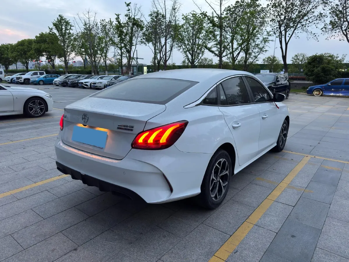 2021 MG 5 1.5L 120HP L4 CVT,autocango,china used car exporter,china ev exporter,chinese used car exporter,chinese used ev exporter