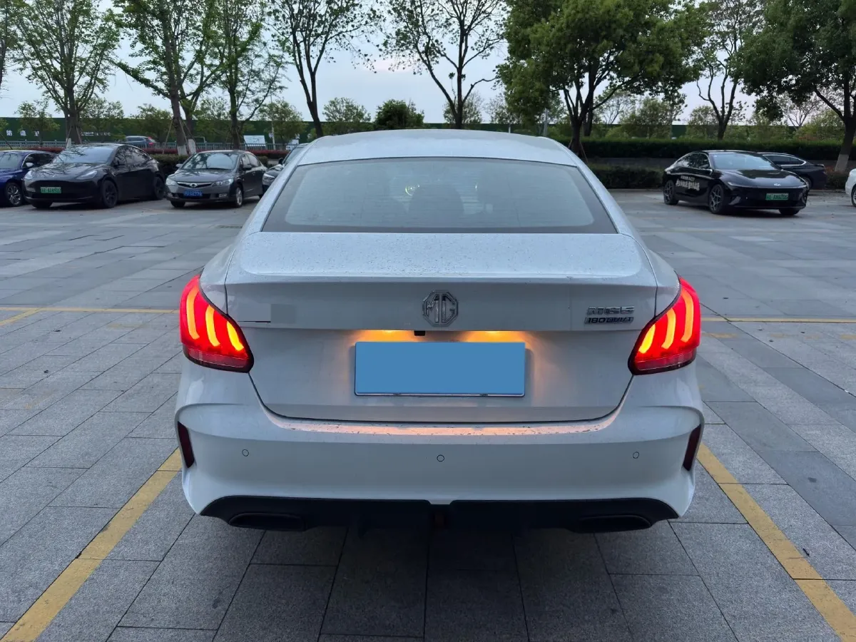 2021 MG 5 1.5L 120HP L4 CVT,autocango,china used car exporter,china ev exporter,chinese used car exporter,chinese used ev exporter