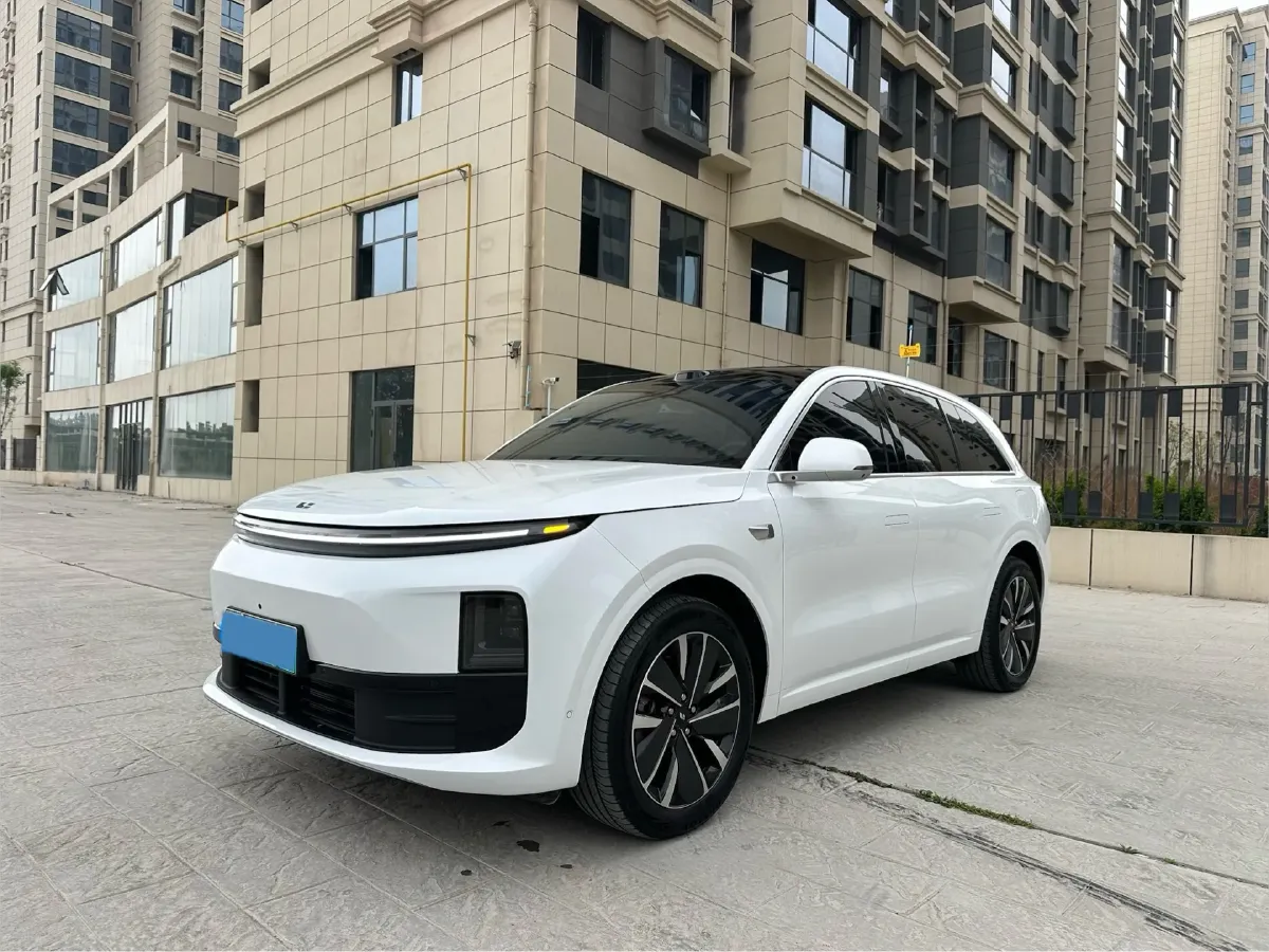 2025 Li L6 Range Extended 154HP L4 REEV,autocango,china used car exporter,china ev exporter,chinese used car exporter,chinese used ev exporter