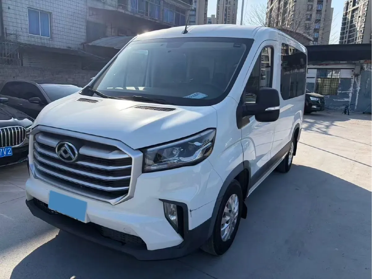 2022 JMC YuHu 9 2.0T 220HP L4 6MT,autocango,china used car exporter,china ev exporter,chinese used car exporter,chinese used ev exporter