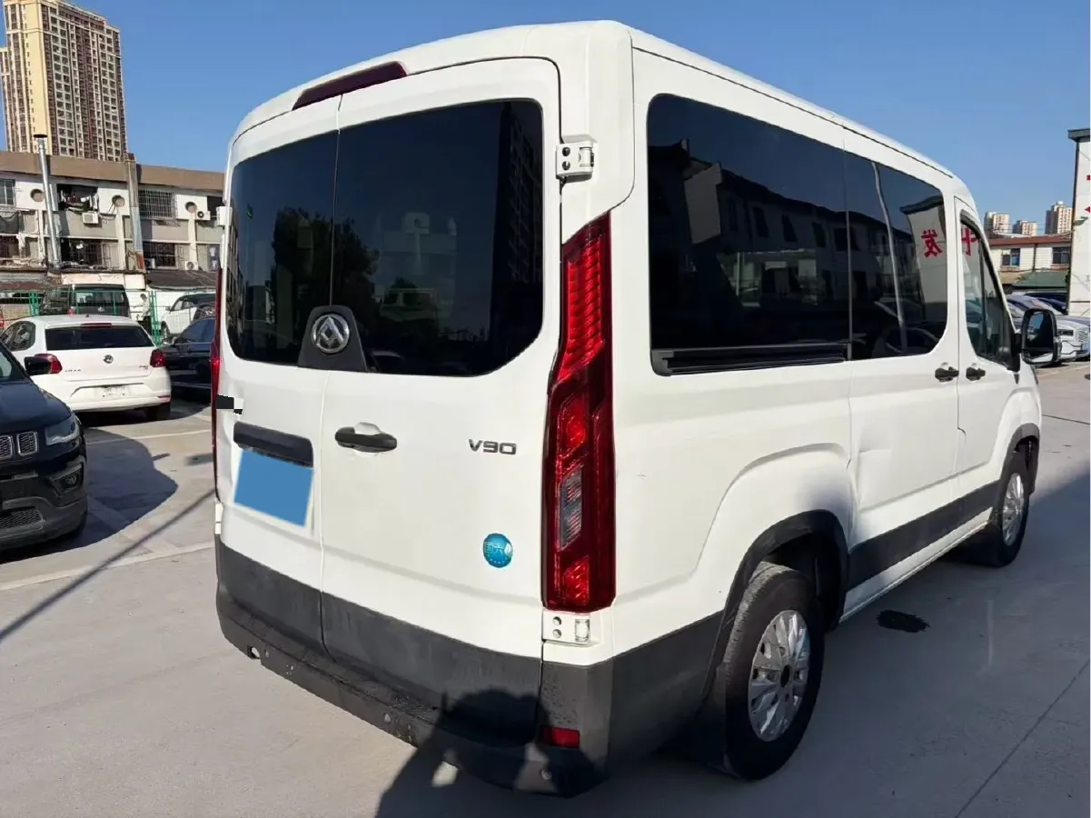 2022 JMC YuHu 9 2.0T 220HP L4 6MT,autocango,china used car exporter,china ev exporter,chinese used car exporter,chinese used ev exporter